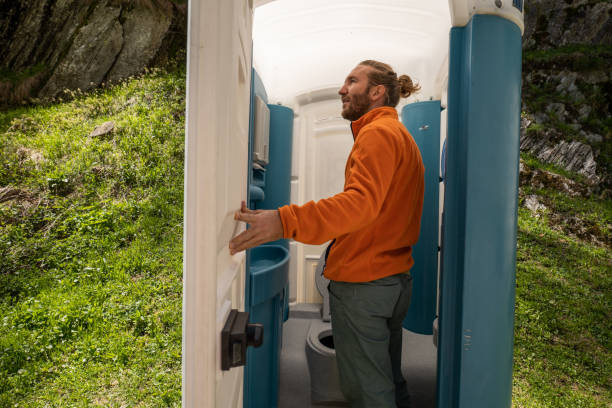 Best Affordable porta potty rental  in Urbana, IA