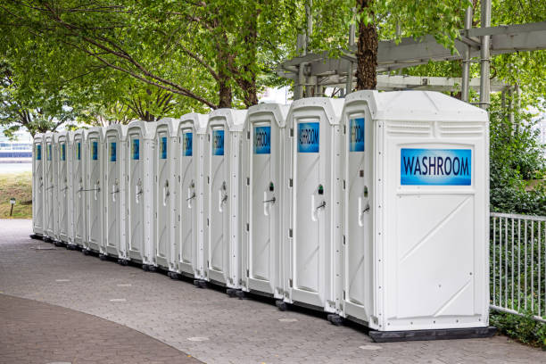 Best Porta potty delivery and setup  in Urbana, IA